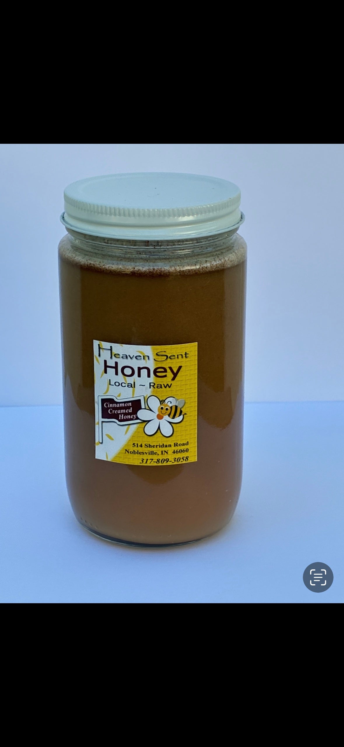 Cinnamon Creamed Raw Local Honey – Smooth Spreadable Honey